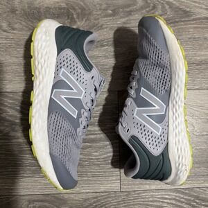 New Balance 520 v7 Womens‎ Running Shoes Grey White Neon W520CG1 Size 9.5 Wide